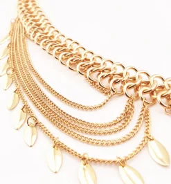 Bauchkette Delia
