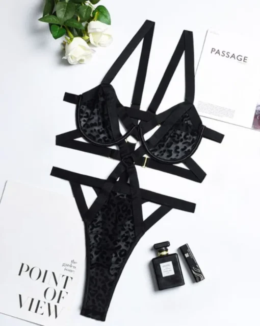 Bondage Body Monja