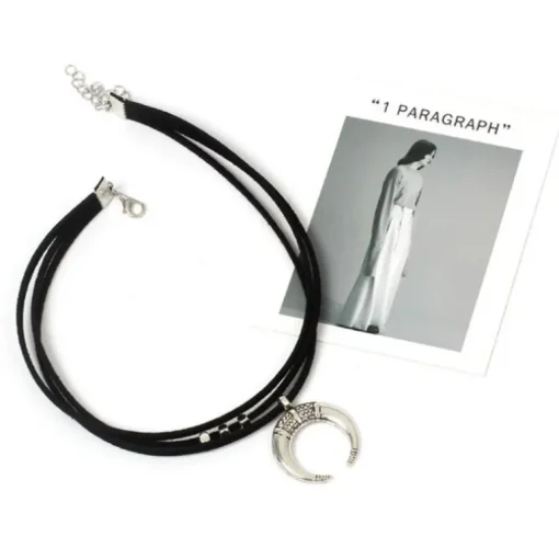 Choker Half Moon
