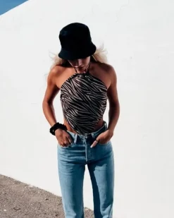 Crop Top Wild Zebra