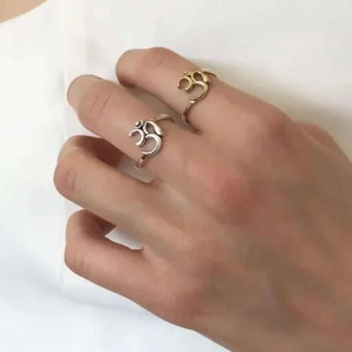 Fingerring The Power of Om