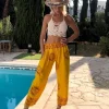 Gelbe Om Hose Aura