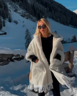 Kapuzen Poncho Lux North