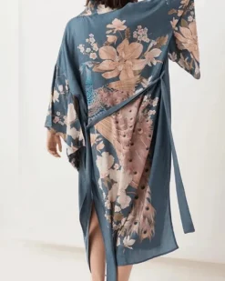 Kimono Pavo Flowers