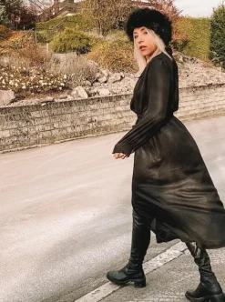 Kleid Black Swan