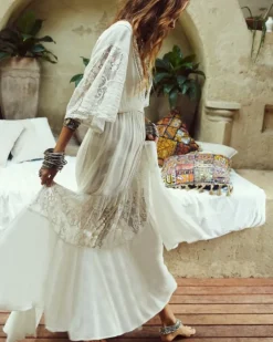 Kleid White Gipsy