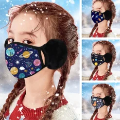 Ohrenwärmer Kindermaske Dino Planet