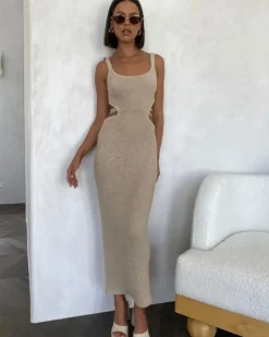 Rückenfreies Sommerkleid Nikolina