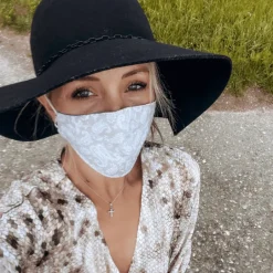 Reverse Maske Bandana Light