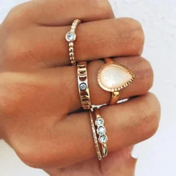 Ring Set Golden Moon Stone
