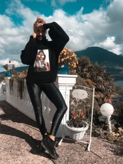 Rollkragen Pullover Good Vibes