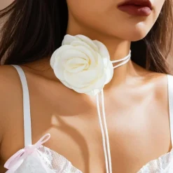 Rosen Choker The Elegante Rose