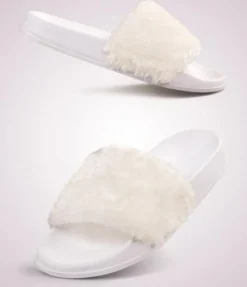 Sandalen Fluffy