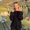 Schulterfreier langer Strickpullover Ingrid
