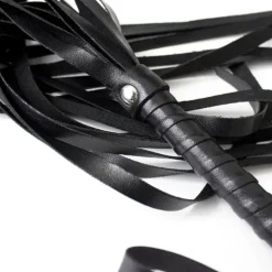 Spanking Flogger Peitsche Mia