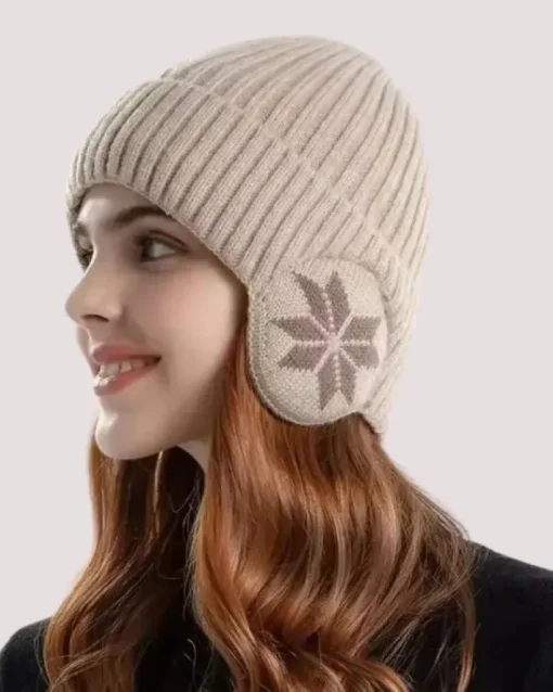 Unisex Winter Beanie Snowflake