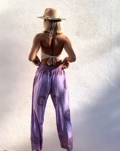 Violette Om Hose Divine