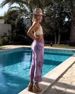 Violette Om Hose Divine